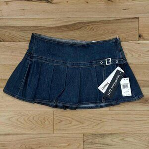 Steve Madden navy denim pleated mini skirt skort with silver hardware belt ❣️